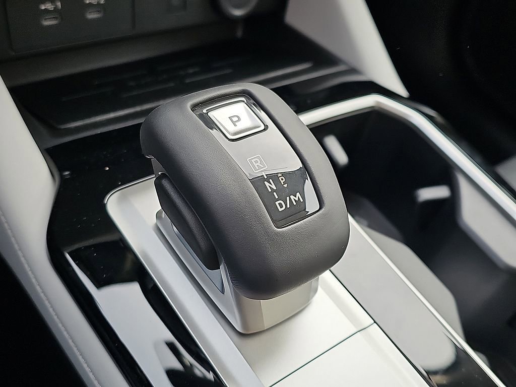 New 2026 Mitsubishi Outlander SE AWD/4WD image 10