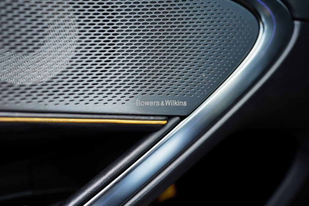 Used 2023 McLaren Artura image 33