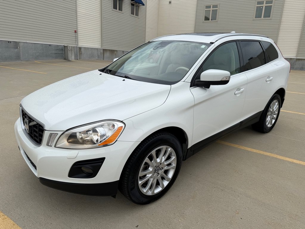 Used 2010 Volvo XC60 T6 AWD/4WD image 7