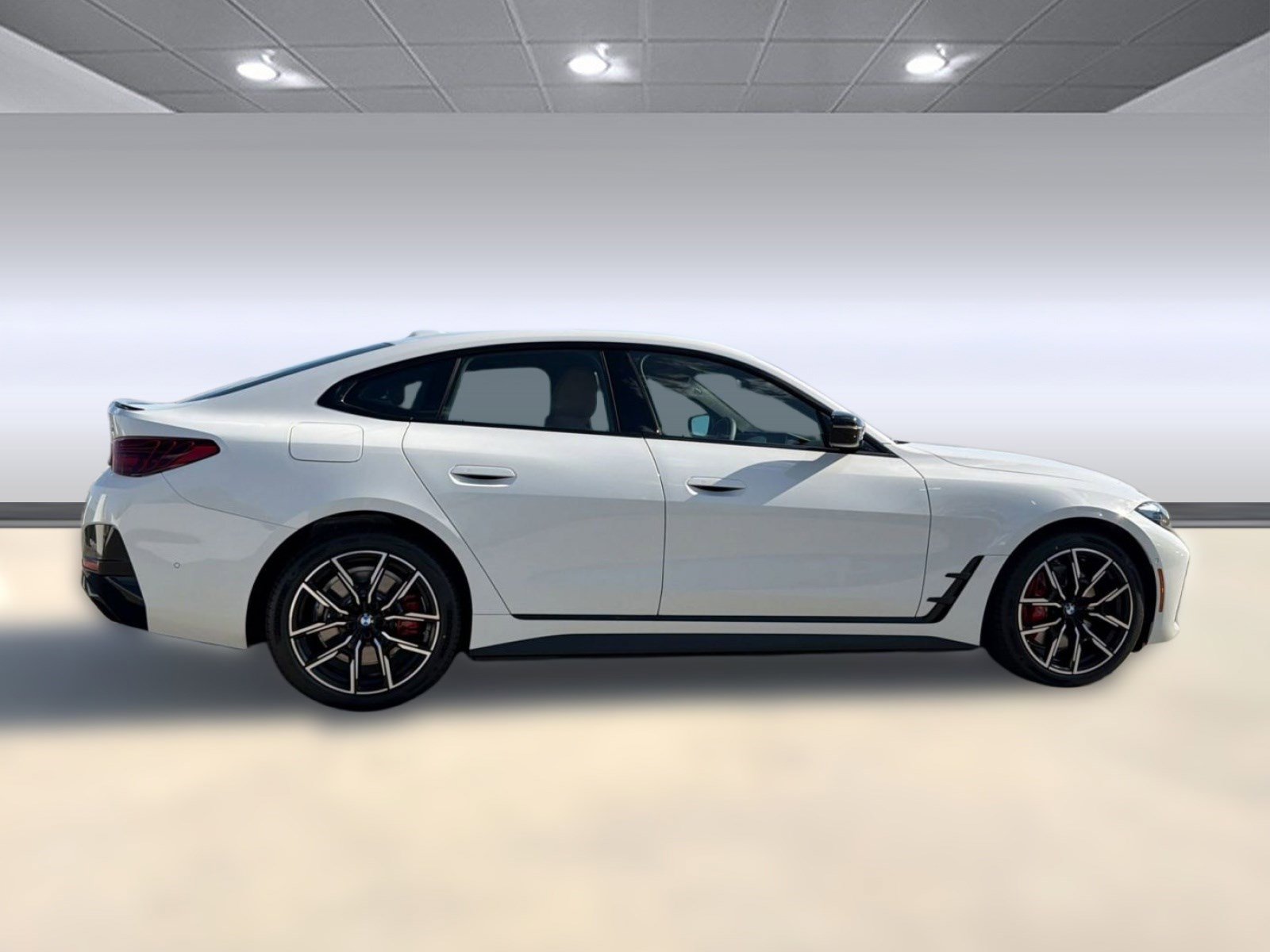 New 2026 BMW i4 eDrive40 w/ M Sport Package RWD image 8