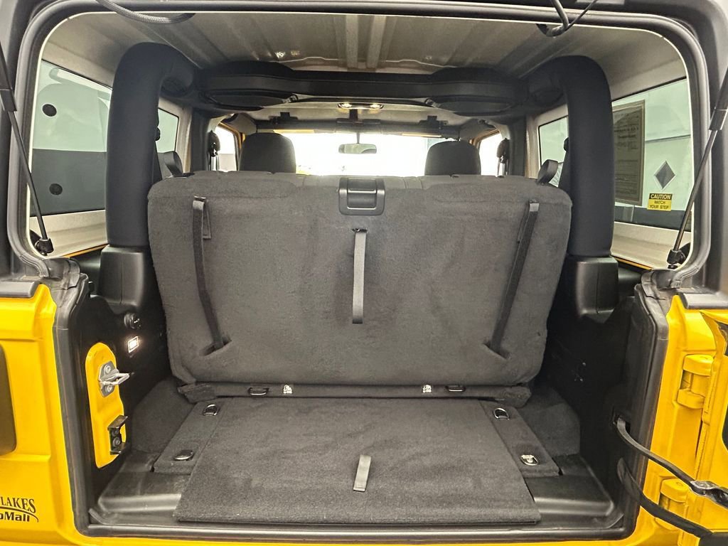 Used 2020 Jeep Wrangler Sport S image 24