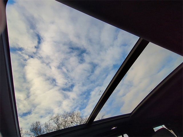 Certified 2021 Chevrolet Tahoe RST w/ Luxury Package image 19