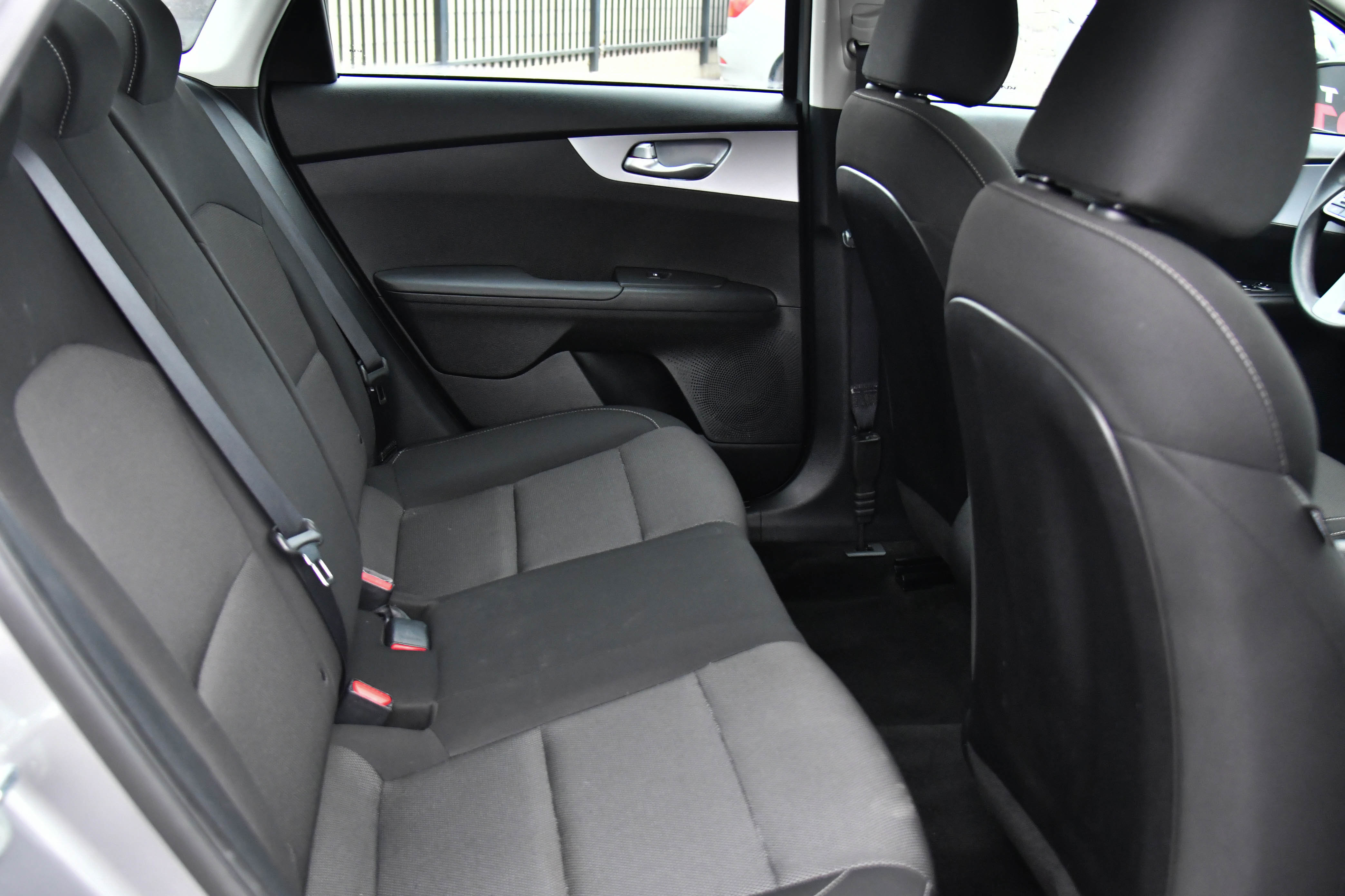 Used 2023 Kia Forte LXS image 33