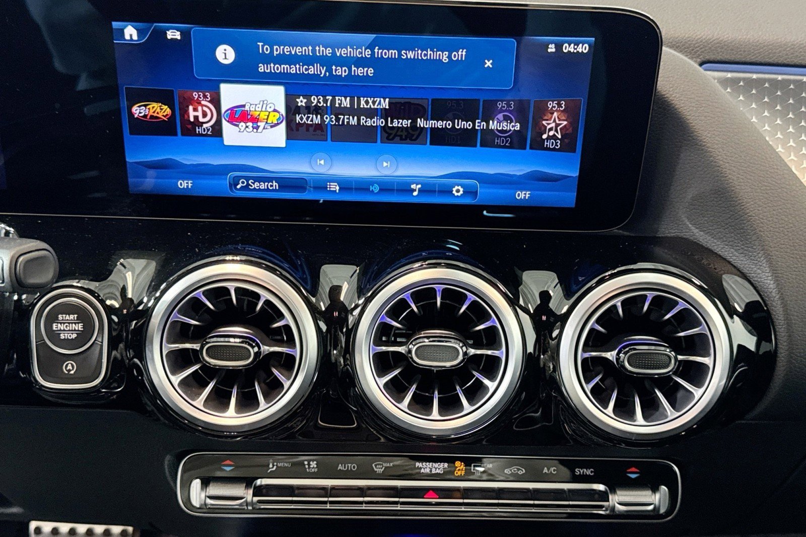 Certified 2025 Mercedes-Benz GLA 250 4MATIC image 15