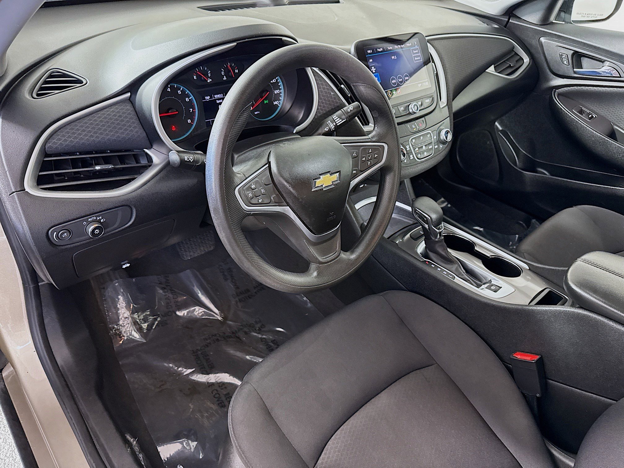 Used 2022 Chevrolet Malibu LT image 23