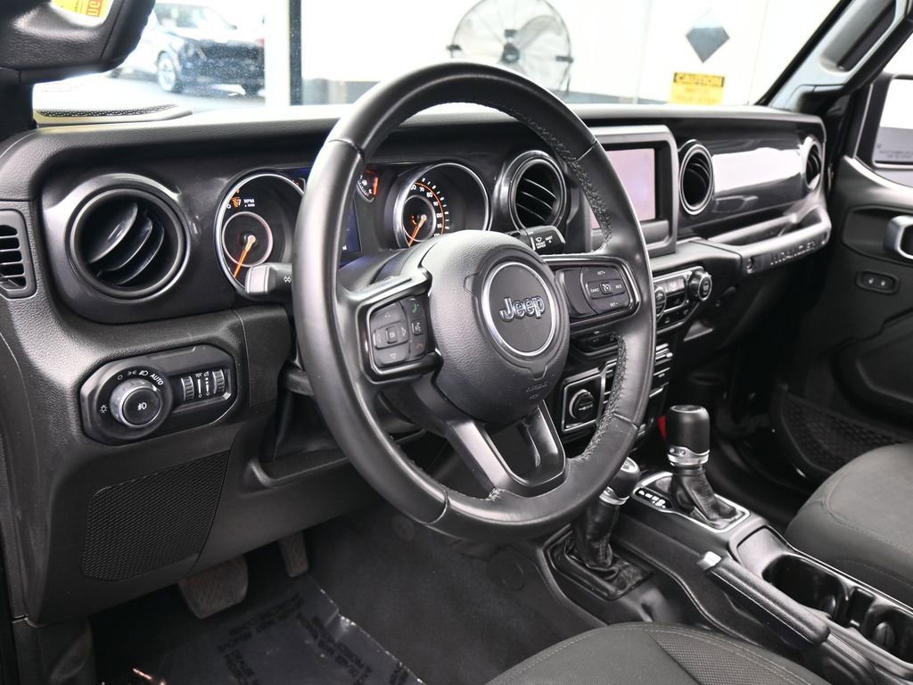 Used 2022 Jeep Wrangler Unlimited Sport image 10