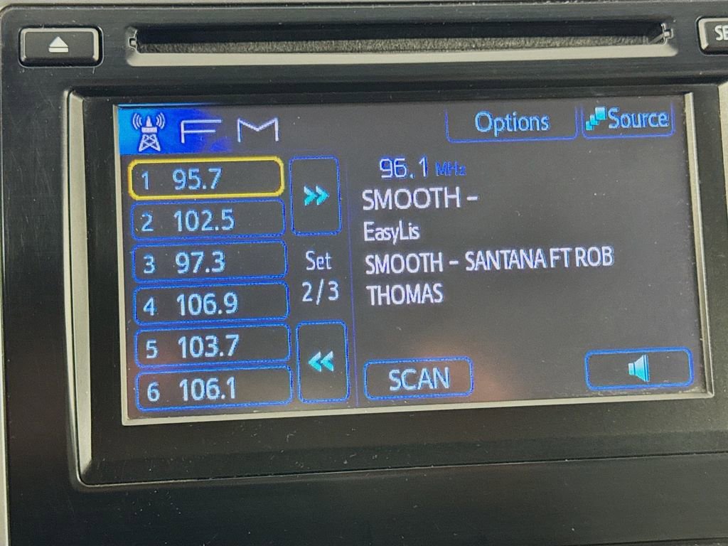 Used 2012 Toyota Camry LE FWD image 23