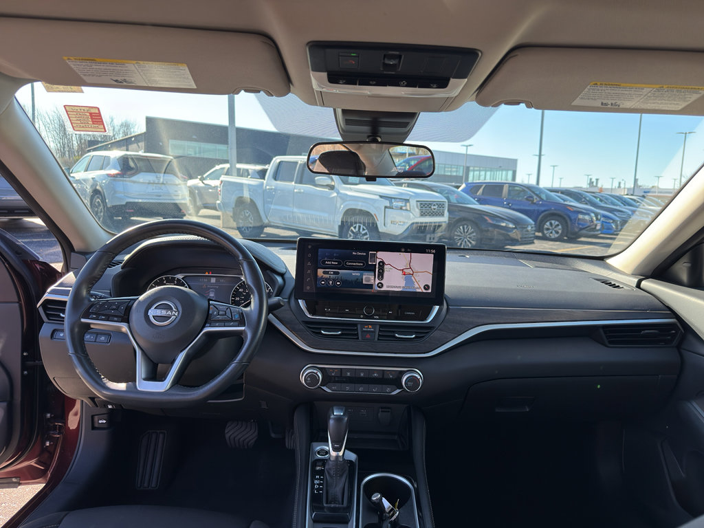 Certified 2024 Nissan Altima 2.5 SV w/ SV Premium Package image 28