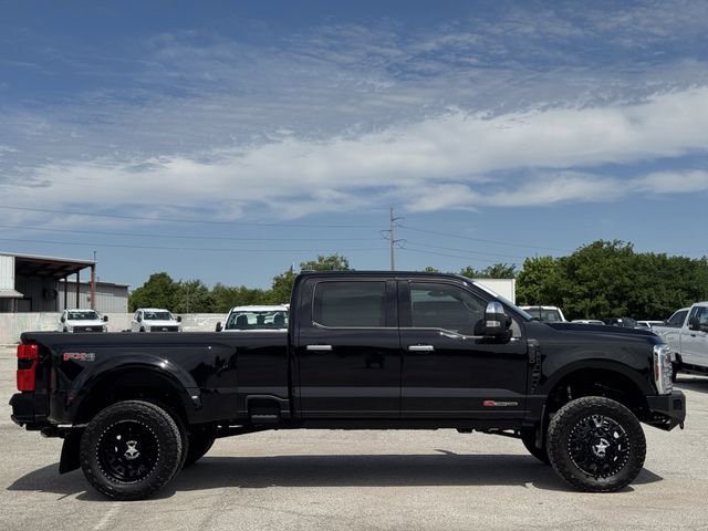 Used 2025 Ford F350 Platinum w/ Platinum Plus Package AWD/4WD image 3