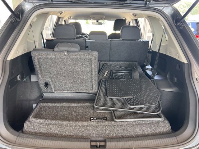 Certified 2023 Volkswagen Tiguan S image 34