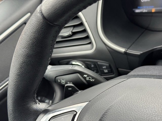 Used 2019 Ford Edge SEL w/ Equipment Group 201A image 28