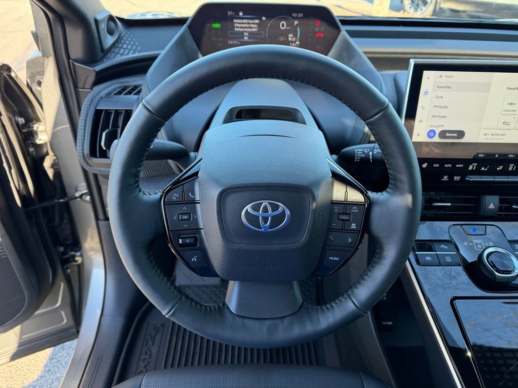 Used 2025 Toyota bZ4X AWD image 12