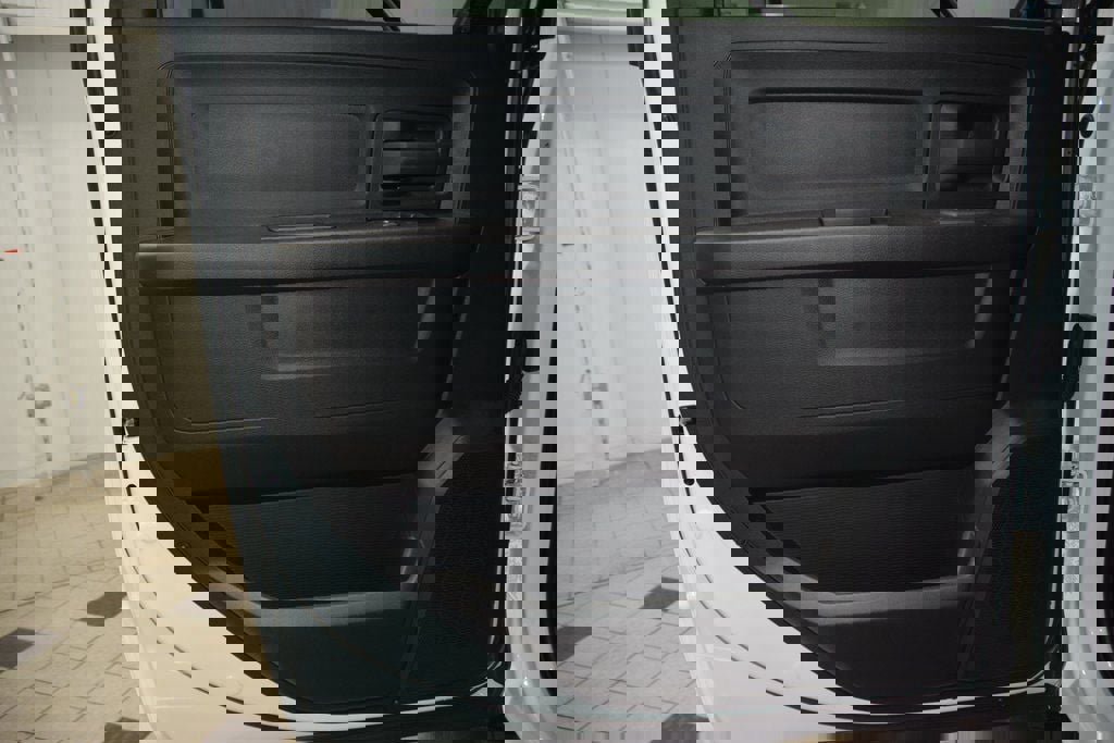 Used 2025 RAM 5500 Tradesman w/ Safety Group image 33