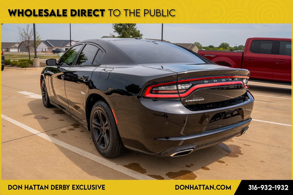 Used 2015 Dodge Charger SE w/ Popular Equipment Group RWD image 26
