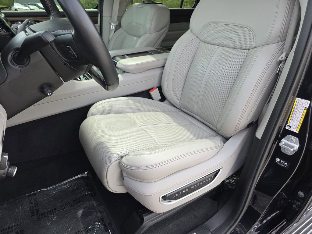 Used 2022 Jeep Grand Wagoneer Series I AWD/4WD image 19