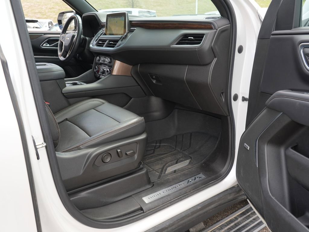 Used 2021 Chevrolet Tahoe High Country AWD/4WD image 31