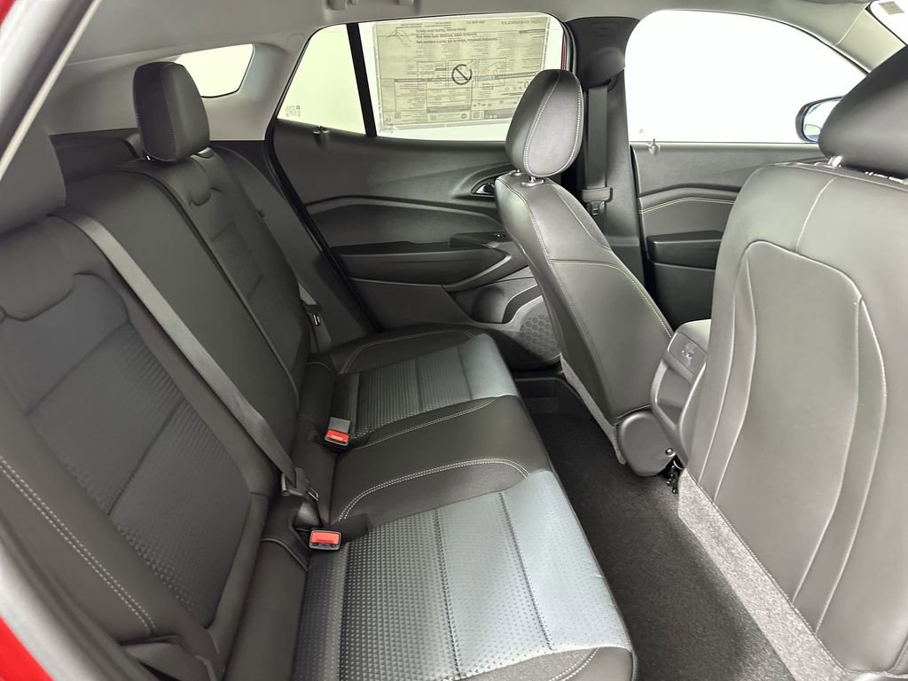 New 2026 Chevrolet Trax LT w/ Driver Confidence Package FWD image 24