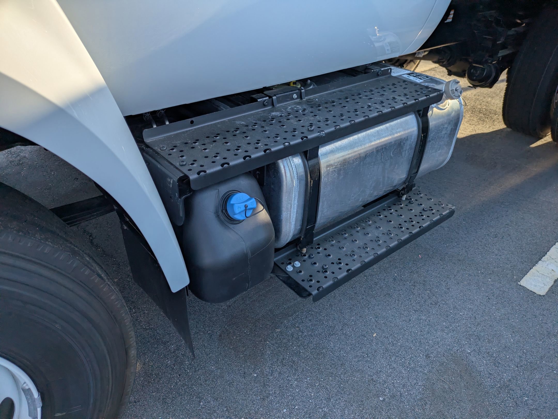 New 2027 Ford F750 2WD Regular Cab Super Duty image 11