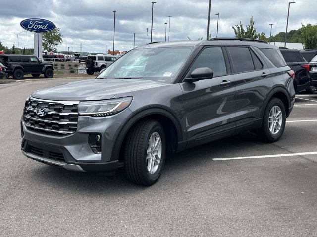 New 2027 Ford Explorer Active w/ Active Comfort Package RWD image 5