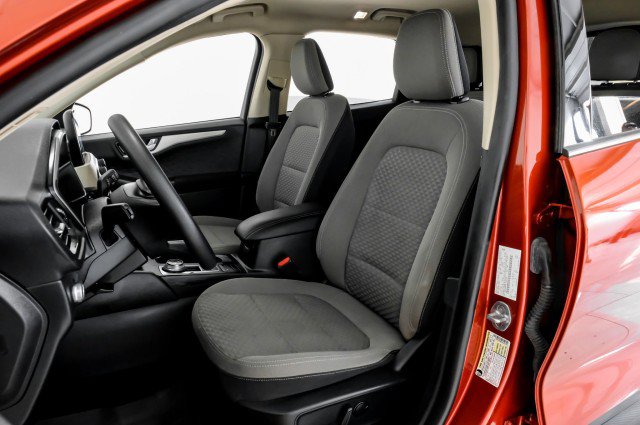 Used 2020 Ford Escape SE AWD/4WD image 33