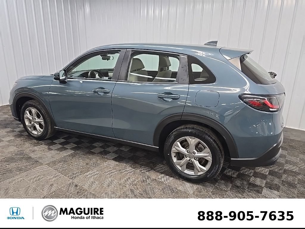 Used 2023 Honda HR-V LX image 4