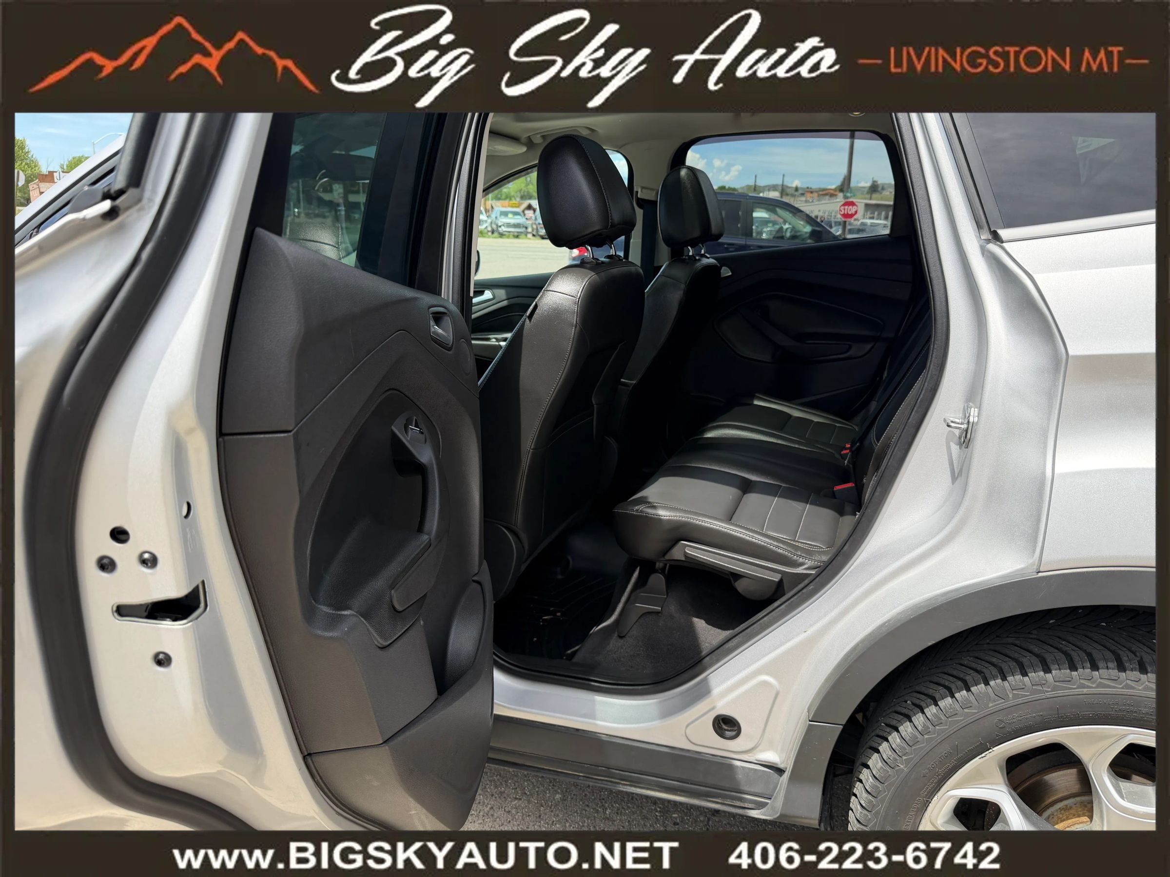 Used 2015 Ford Escape Titanium AWD/4WD image 16