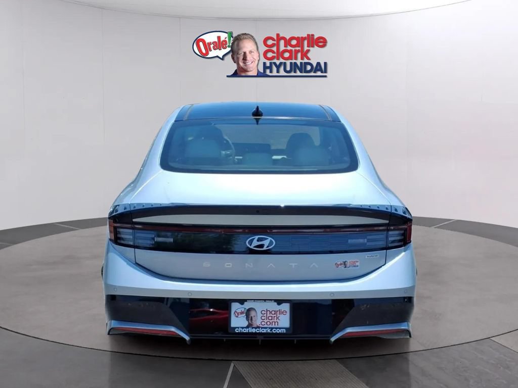 New 2026 Hyundai Sonata Limited FWD image 4