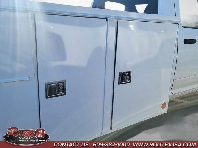 New 2026 RAM 3500 Tradesman w/ Chrome Appearance Group image 9