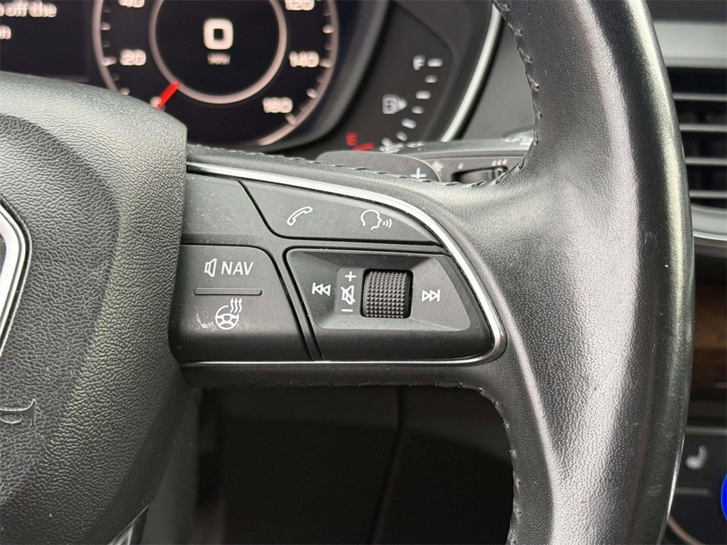 Used 2018 Audi Q5 2.0T w/ Premium Plus Package image 30