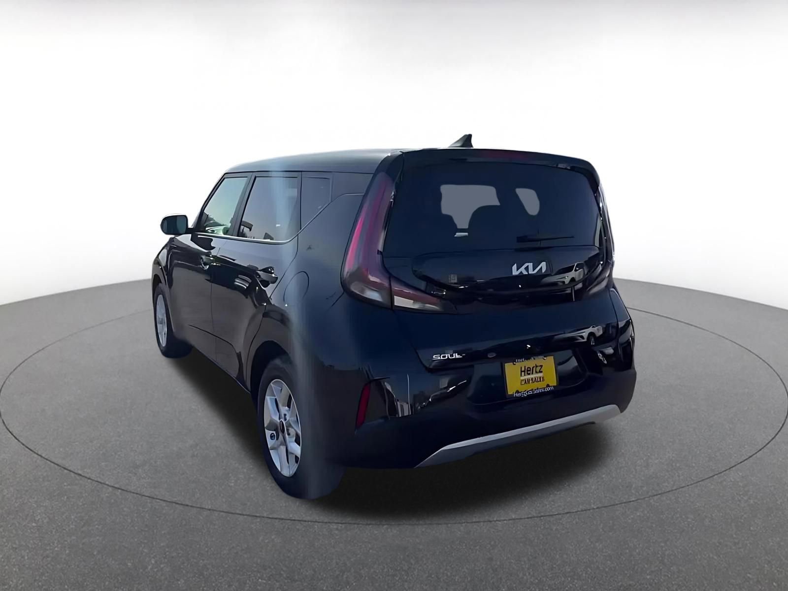 Used 2025 Kia Soul LX w/ LX Technology Package image 11