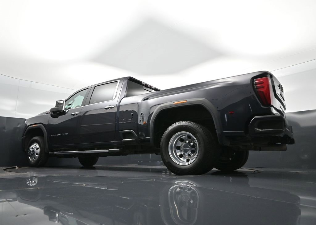Certified 2024 GMC Sierra 3500 Denali w/ Technology Package image 44