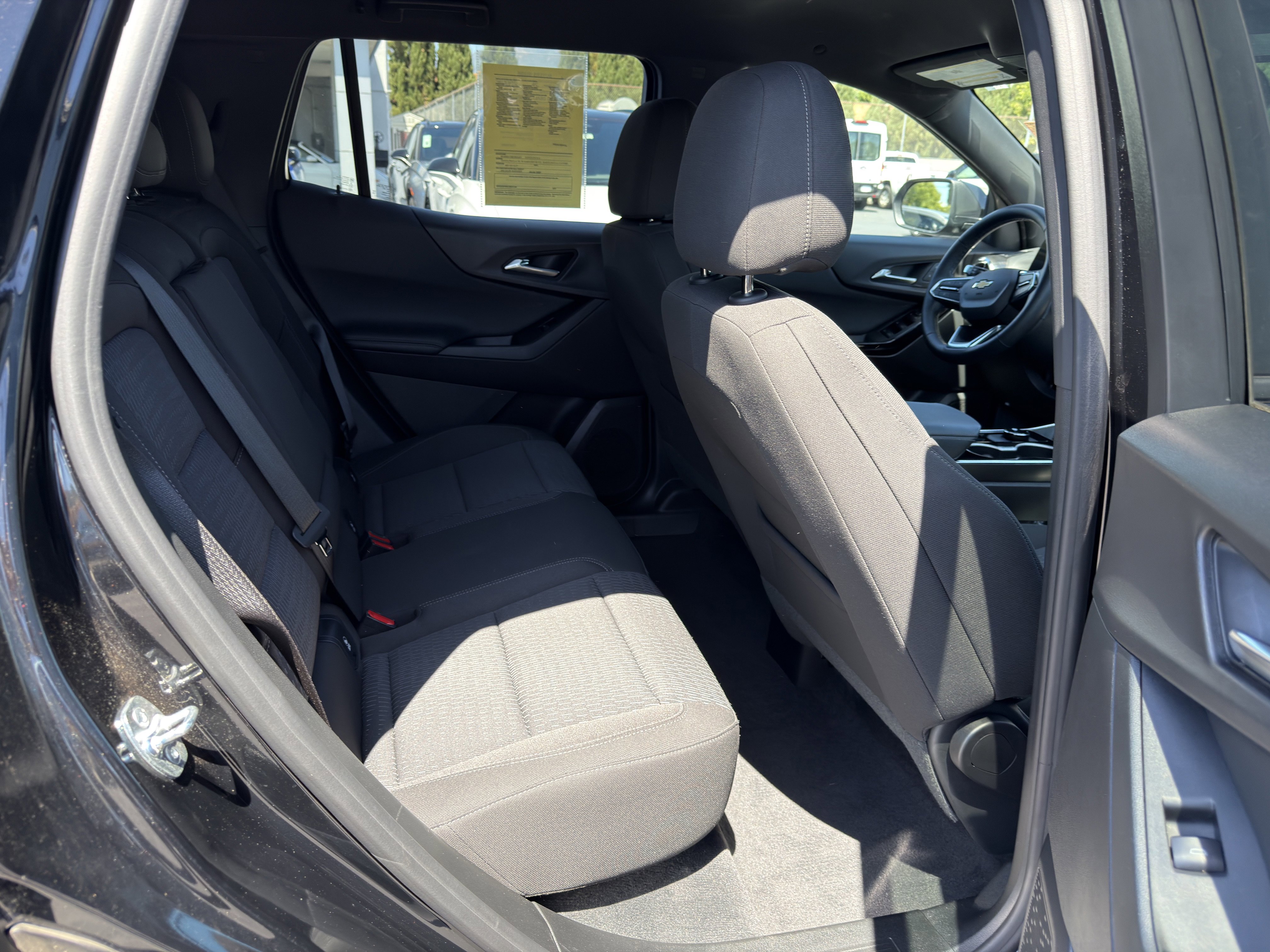 Used 2026 Chevrolet Equinox LT image 12