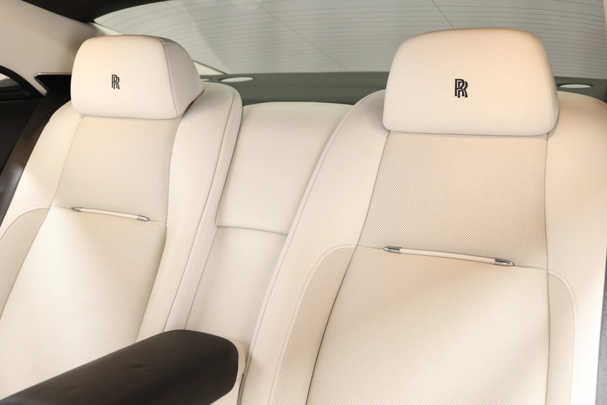 Used 2017 Rolls-Royce Wraith RWD image 67