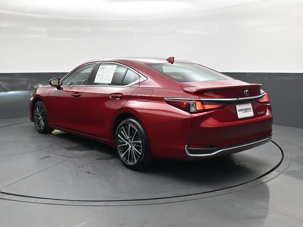 Used 2025 Lexus ES 300h w/ Premium Package FWD image 8