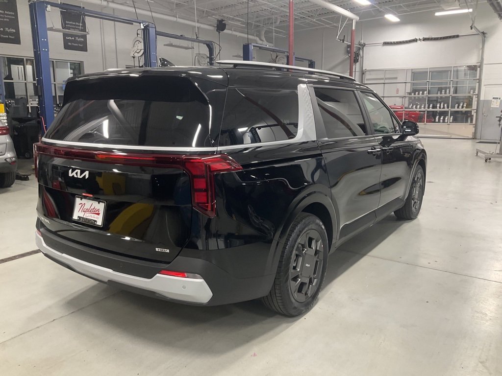 New 2026 Kia Carnival EX image 6