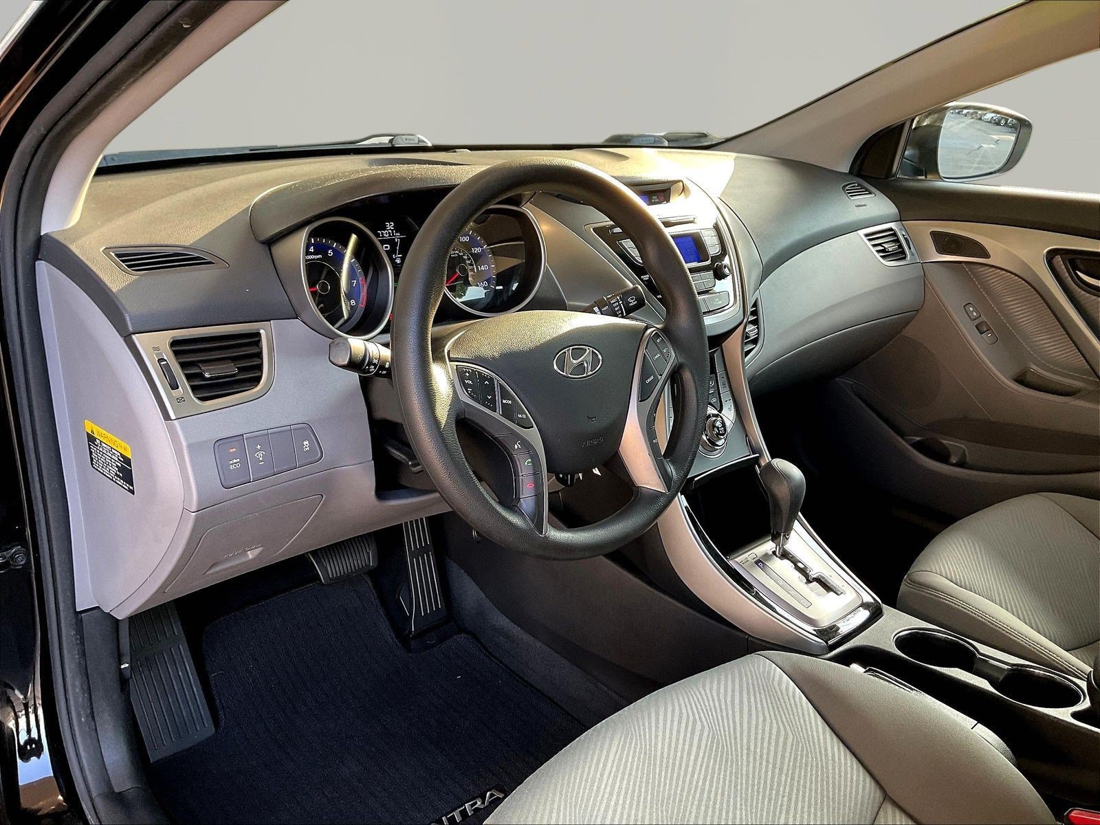 Used 2013 Hyundai Elantra GLS w/ Preferred Pkg FWD image 14