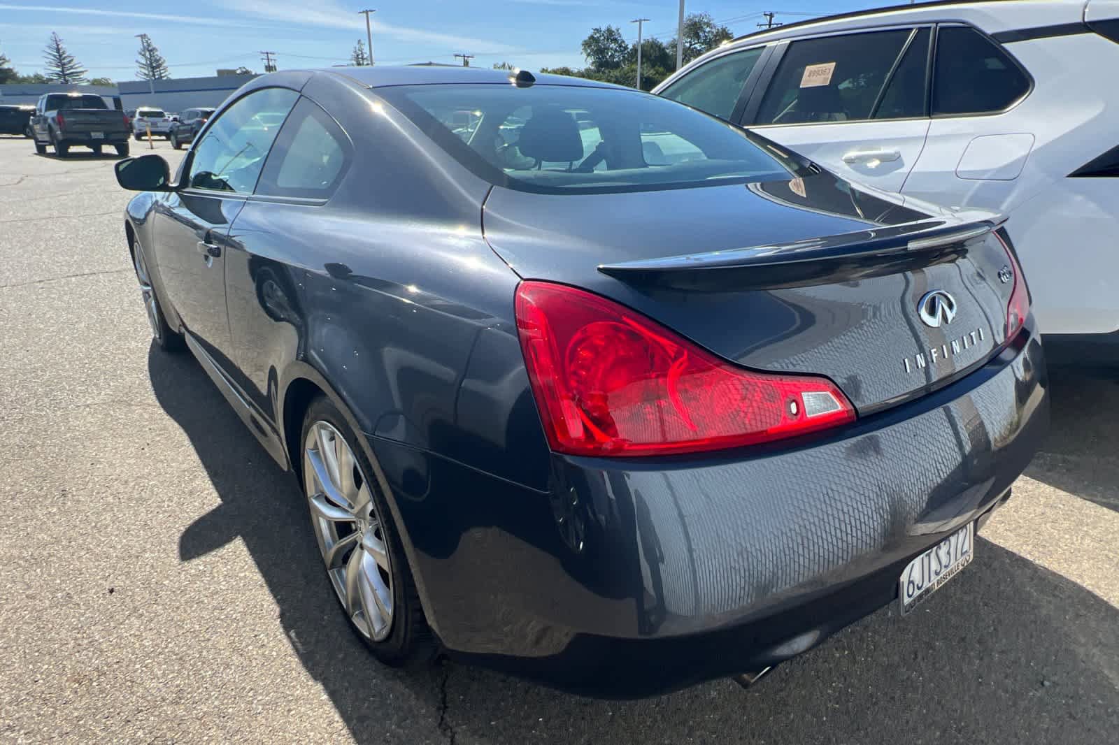 Used 2009 INFINITI G37 Sport w/ Premium Pkg RWD image 6