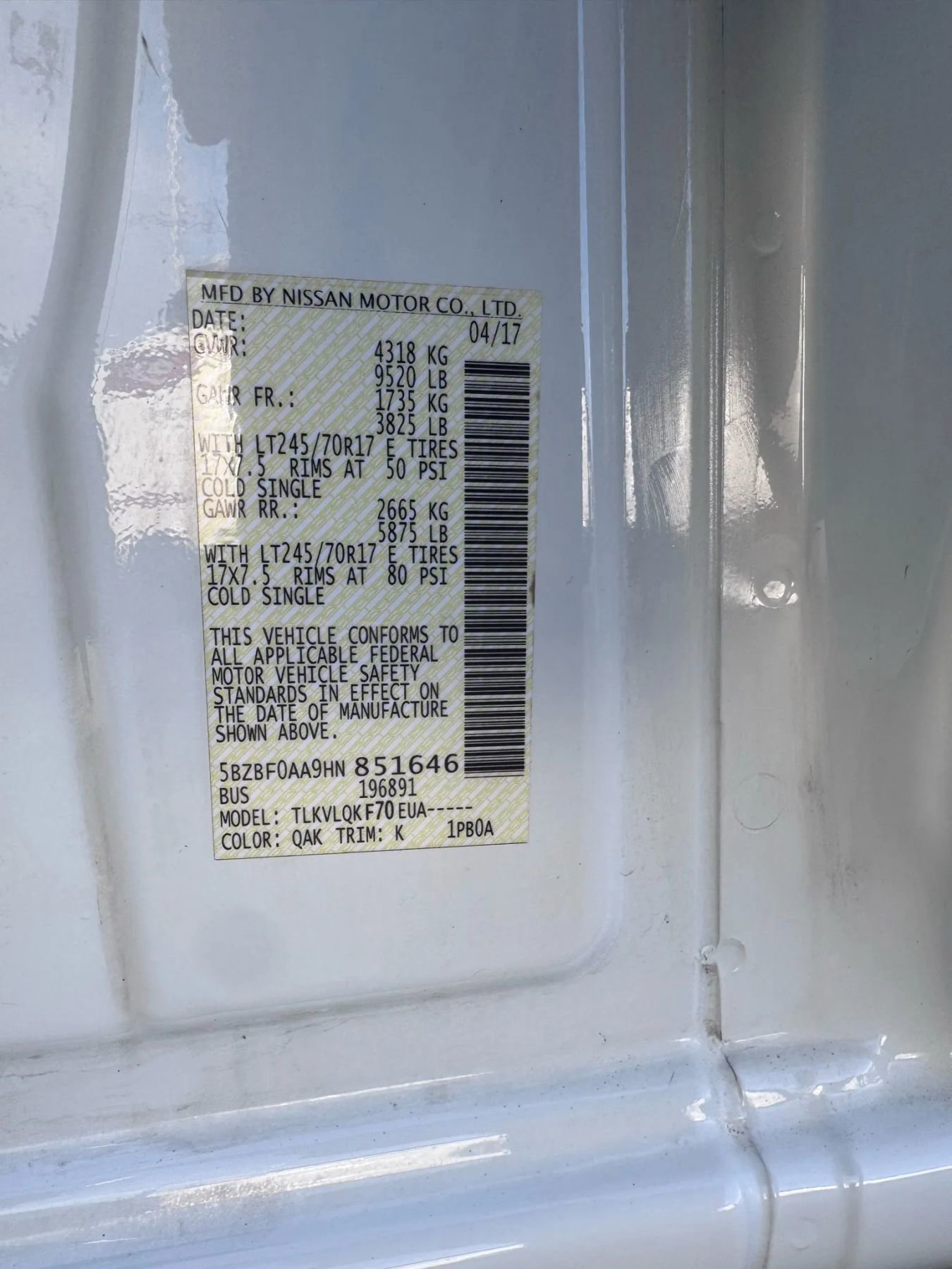 Used 2017 Nissan NV 3500 S image 26