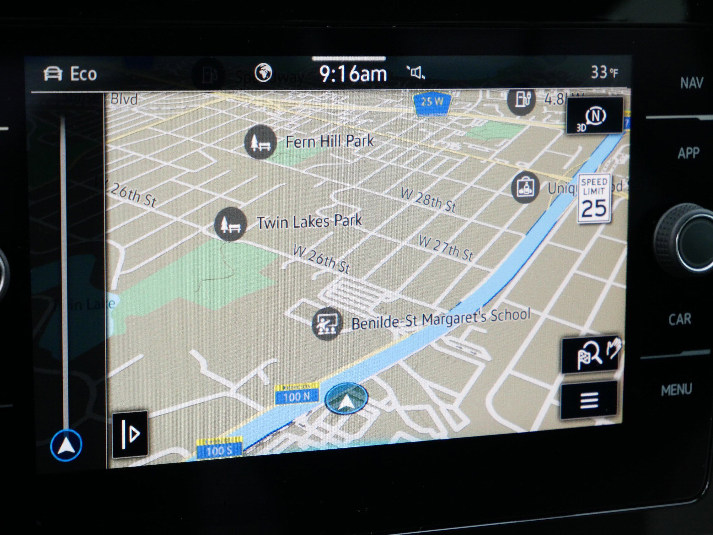 Certified 2025 Volkswagen Taos SEL image 32