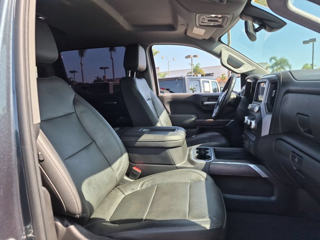 Used 2019 GMC Sierra 1500 SLT w/ SLT Premium Plus Package AWD/4WD image 28