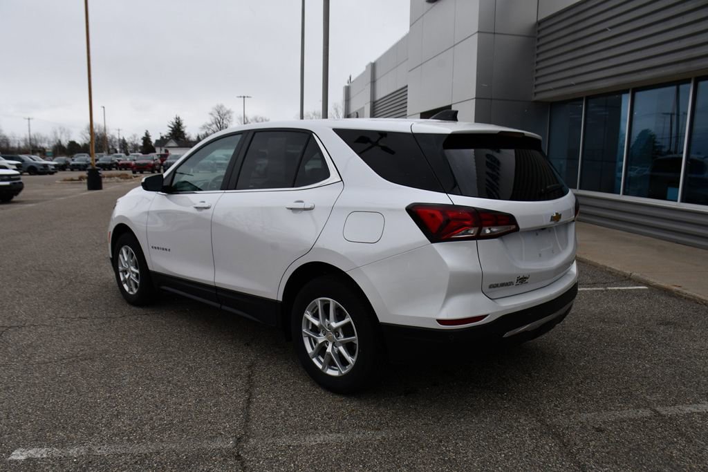 Used 2022 Chevrolet Equinox LT AWD/4WD image 4