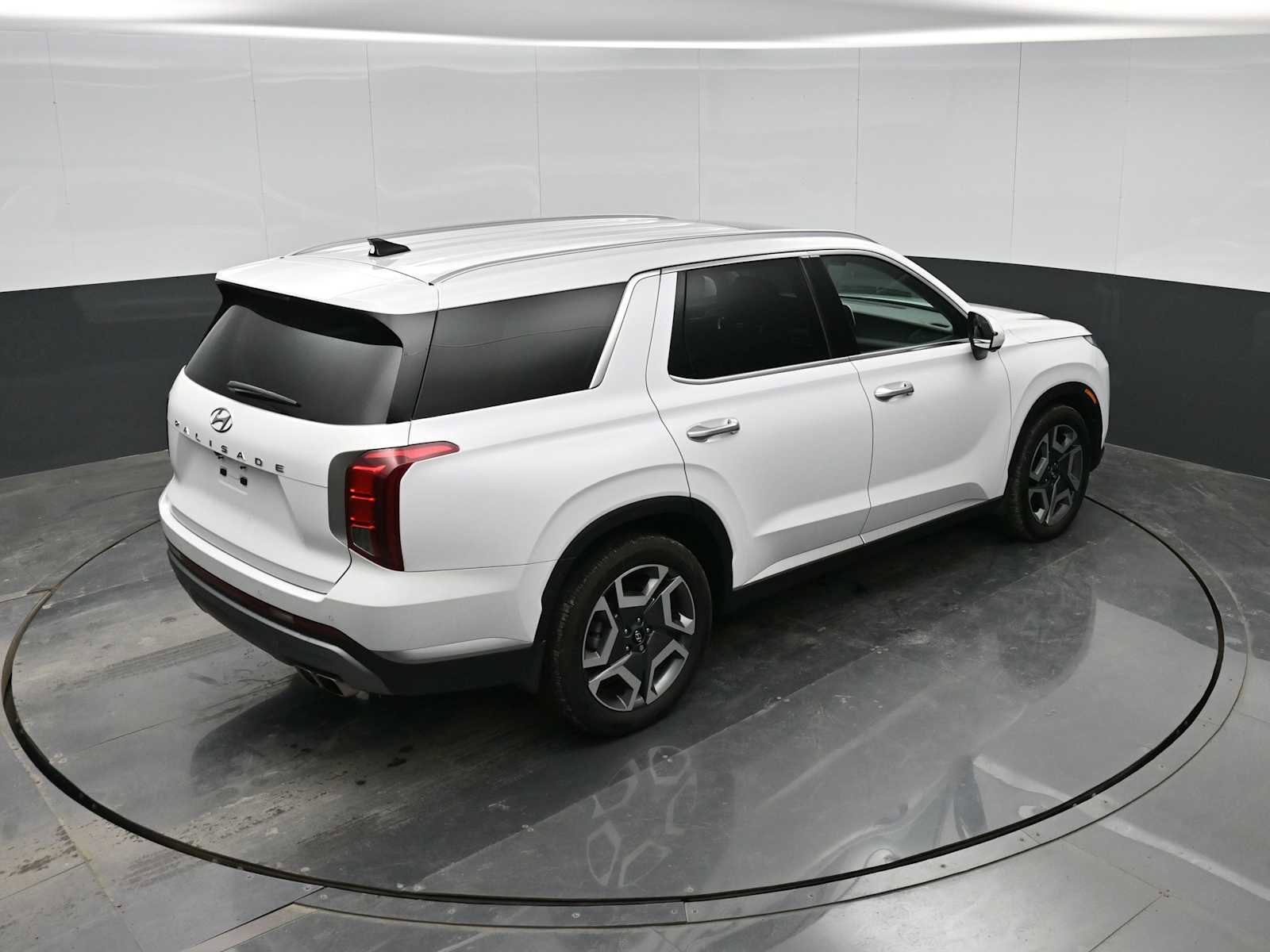 Used 2025 Hyundai Palisade SEL image 28