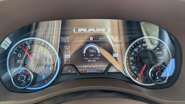 Used 2022 RAM 2500 Laramie AWD/4WD image 23