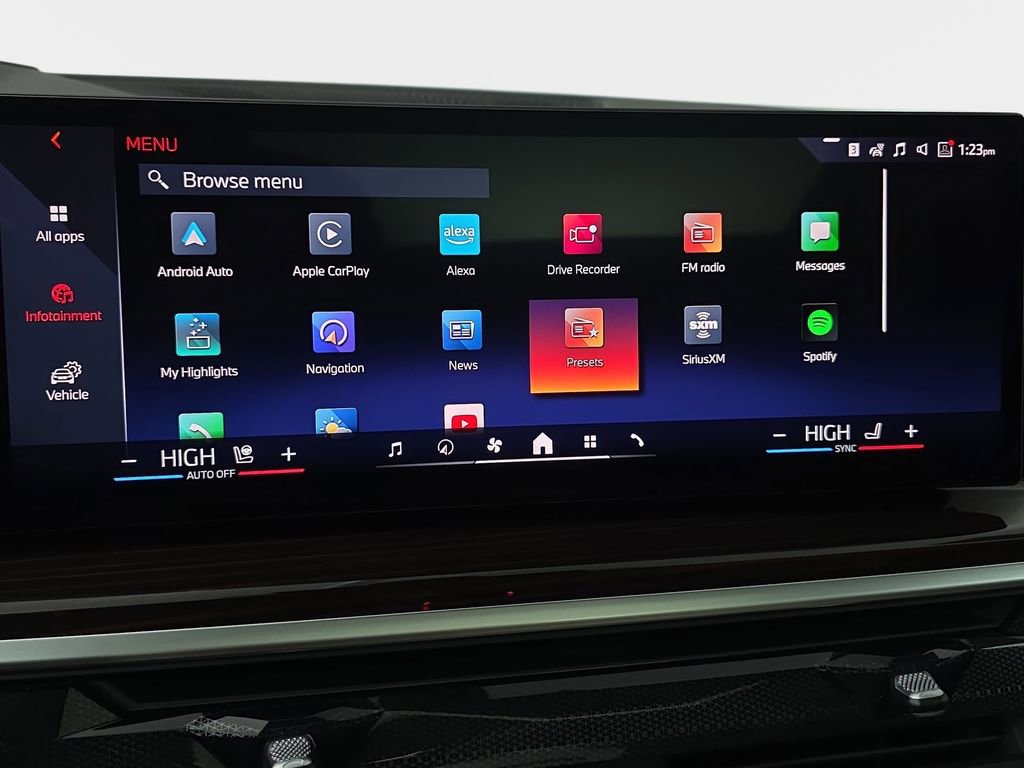 New 2026 BMW X5 xDrive50e w/ Executive Package image 21