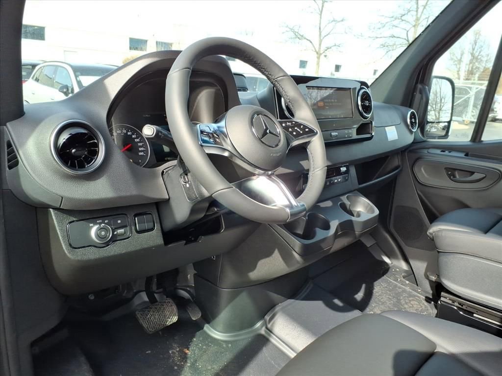 New 2026 Mercedes-Benz Sprinter 2500 image 13