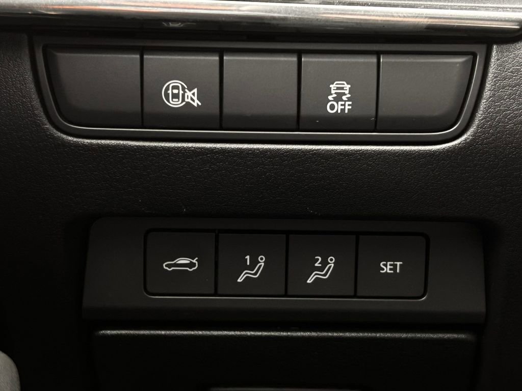 Used 2024 MAZDA MAZDA3 s image 24