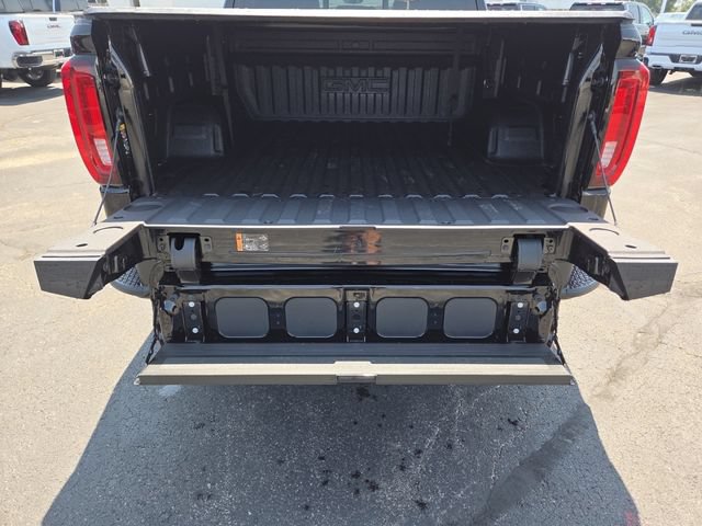 New 2026 GMC Sierra 1500 Denali w/ Denali Reserve Package AWD/4WD image 22