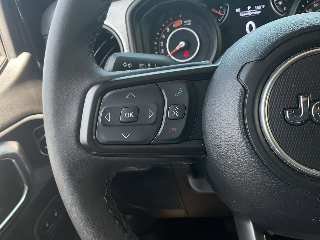 Used 2025 Jeep Wrangler Unlimited Sport AWD/4WD image 23