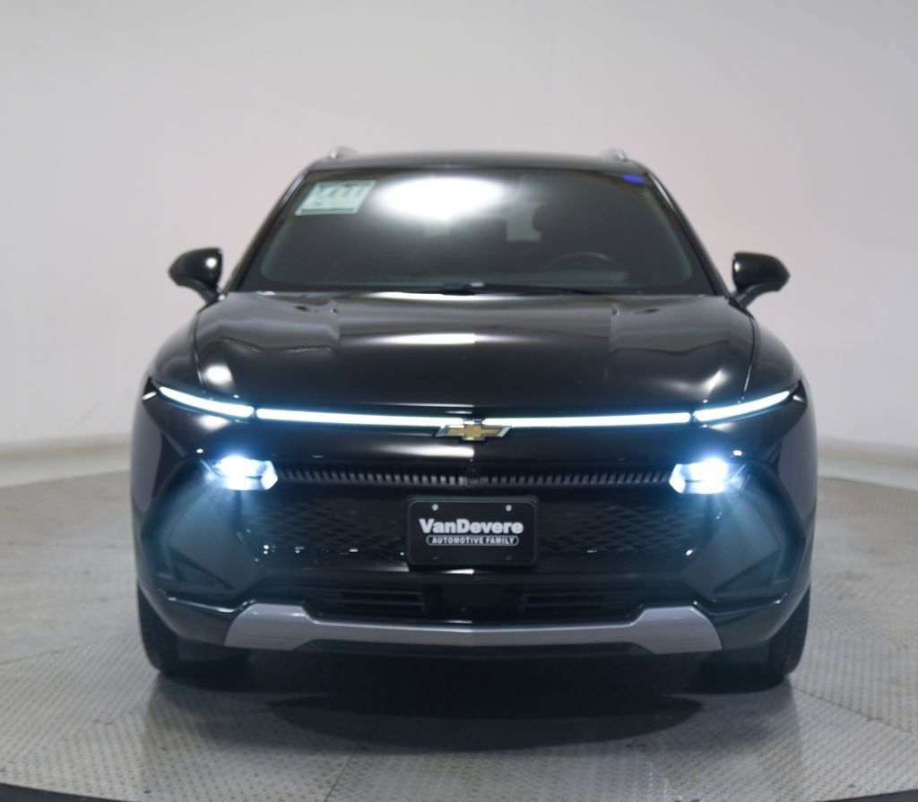 Used 2024 Chevrolet Equinox EV LT FWD image 5