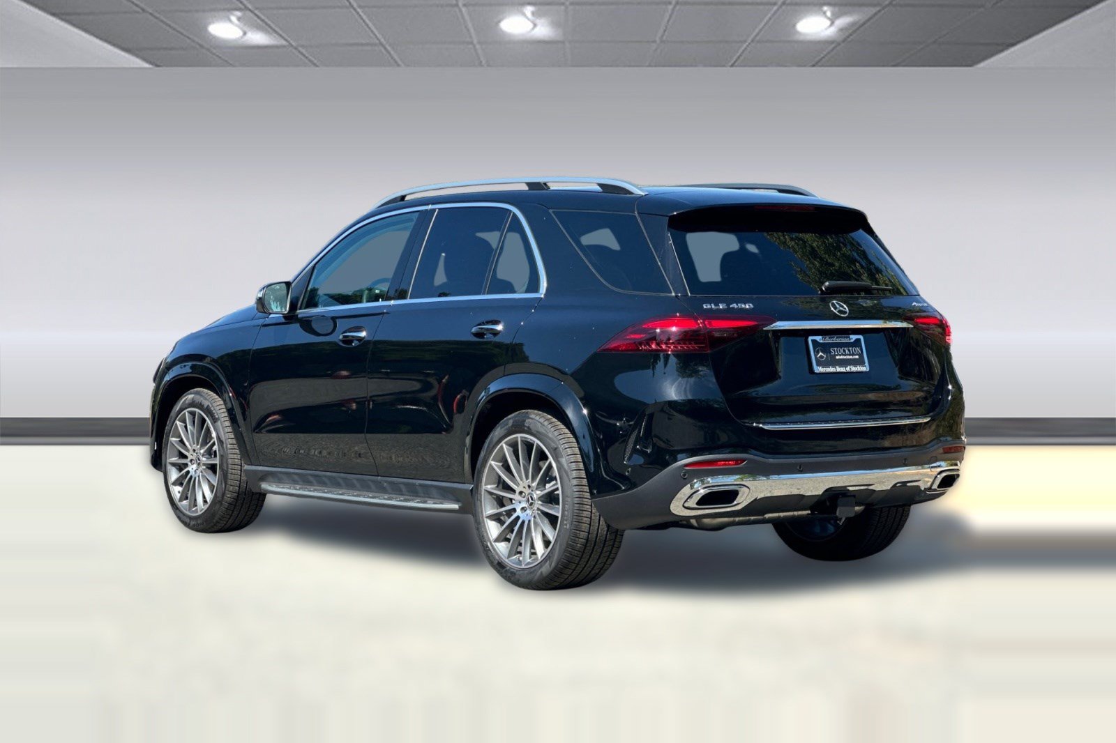 New 2026 Mercedes-Benz GLE 450 4MATIC image 3
